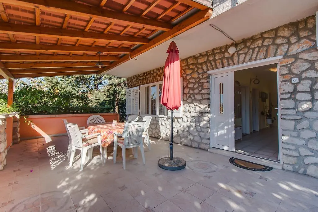 Apartments Pepi Mali Losinj