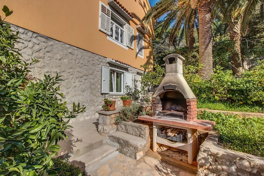 Apartments Pepi Mali Losinj Croatia